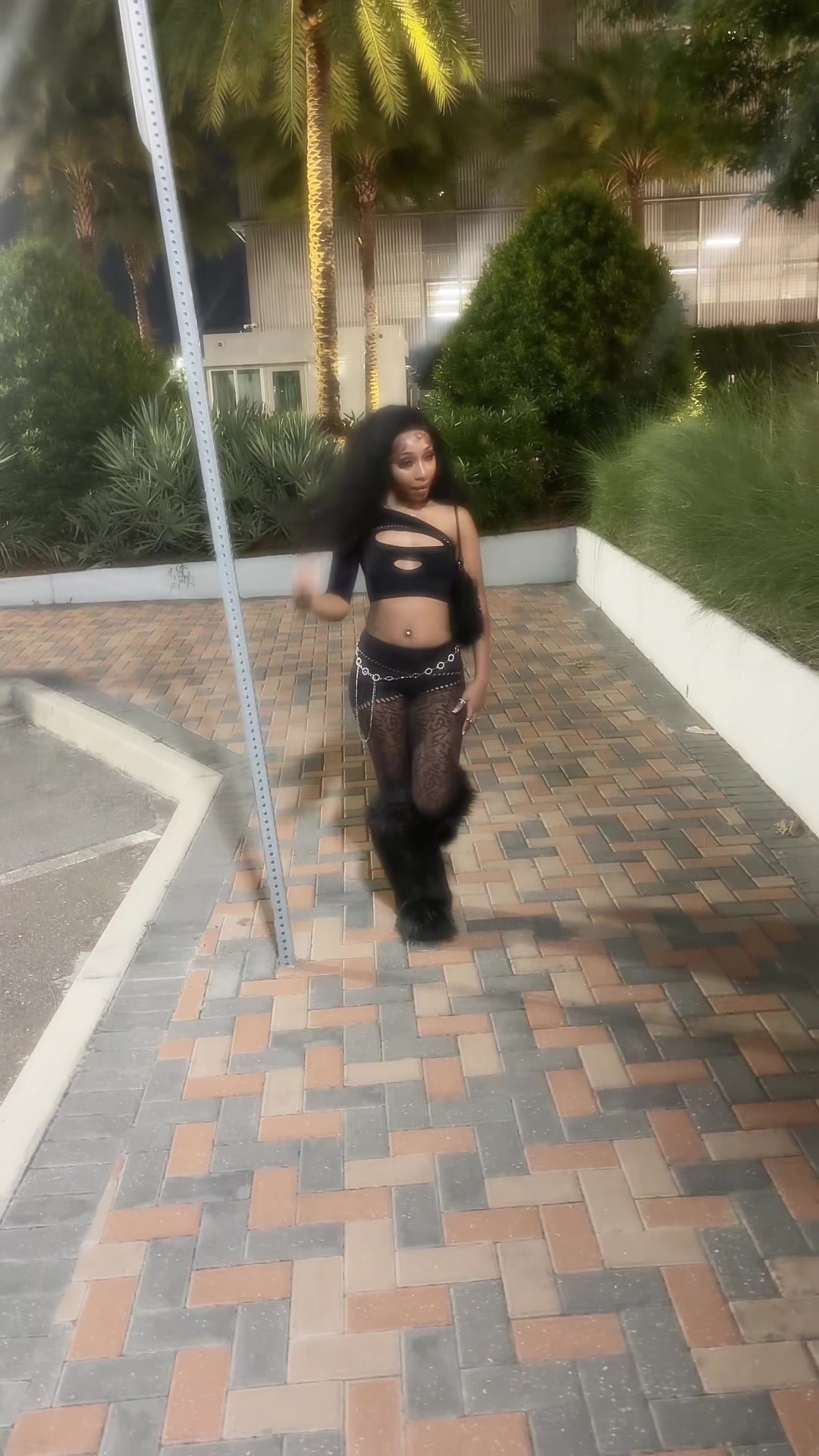 @__kylieenicole