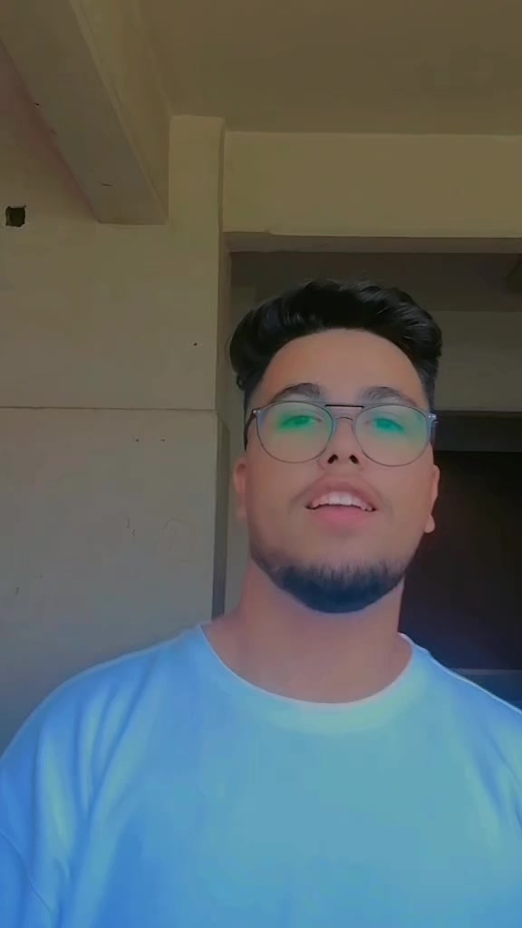@(ياسين) وانا جنبك كل الدنيا✨🤍
