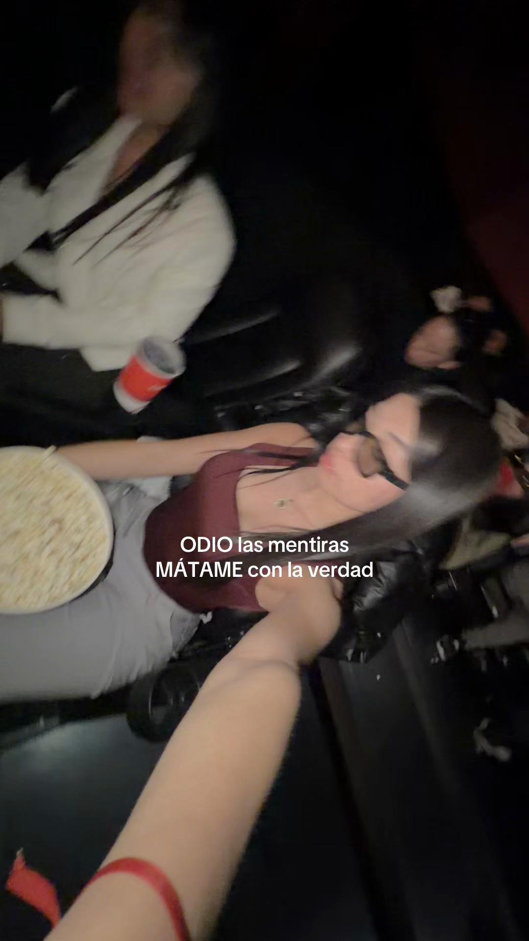 @leizarocio_