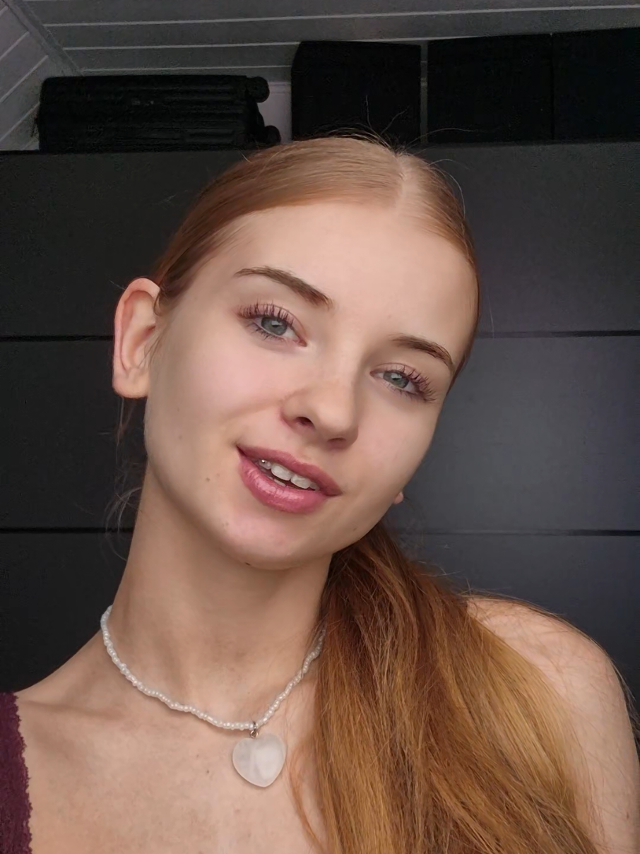 @Xenie🦋