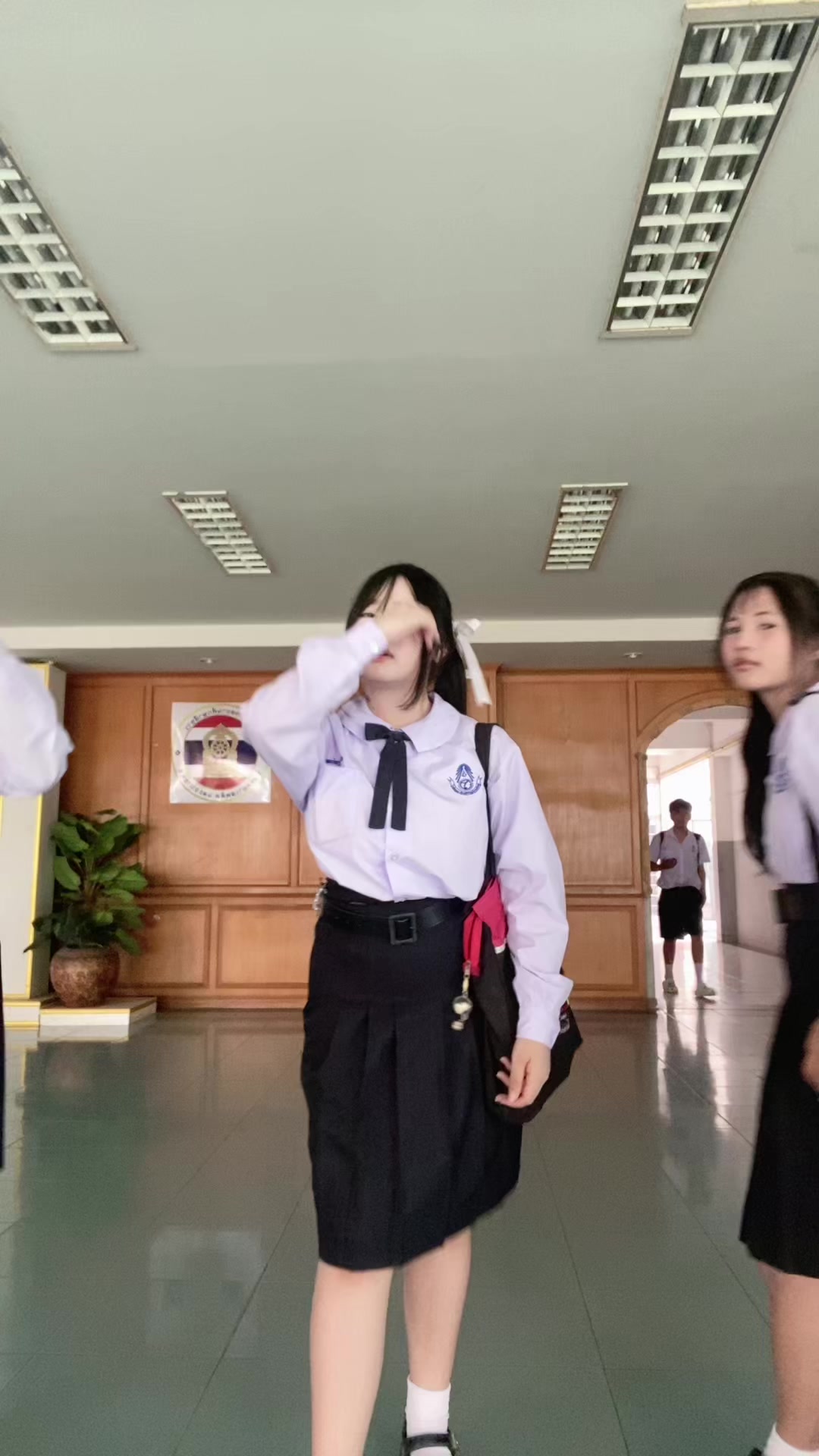 @ฟ้าใส