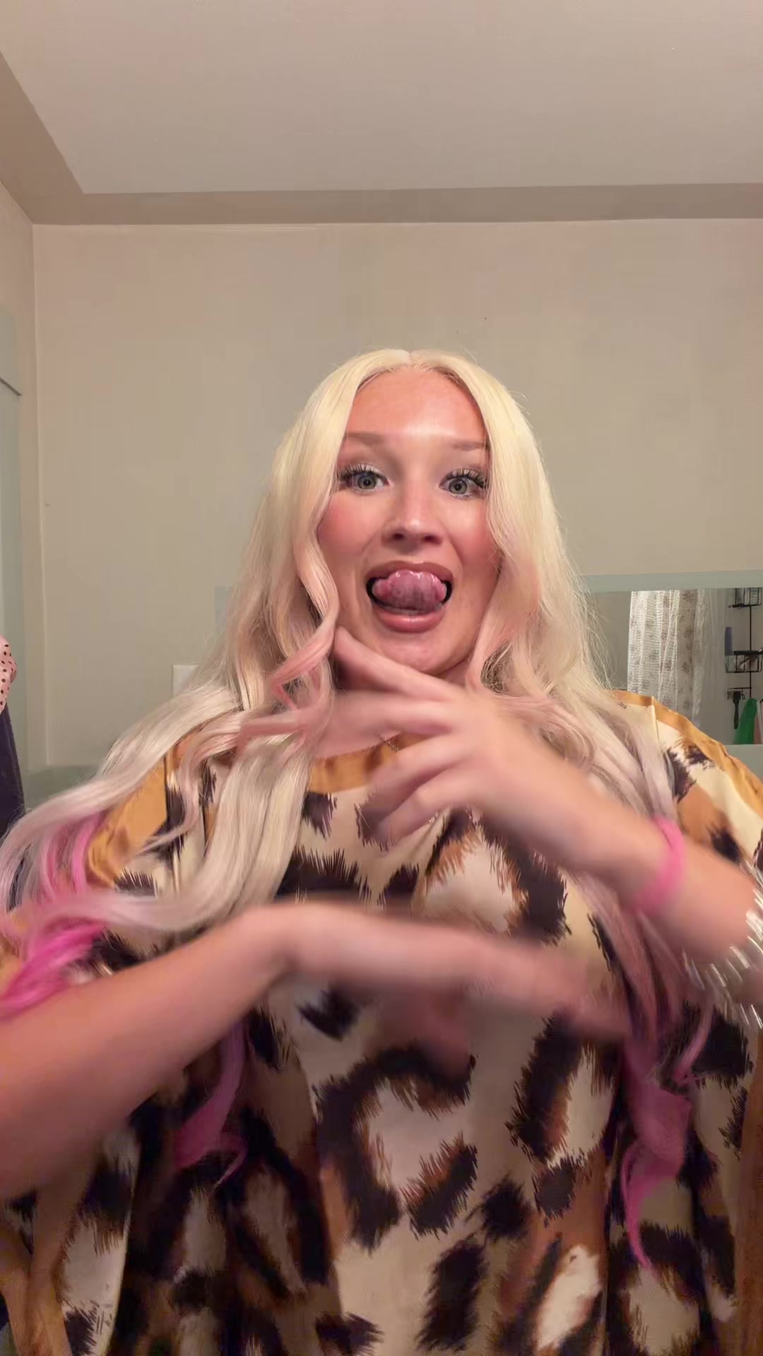 @R