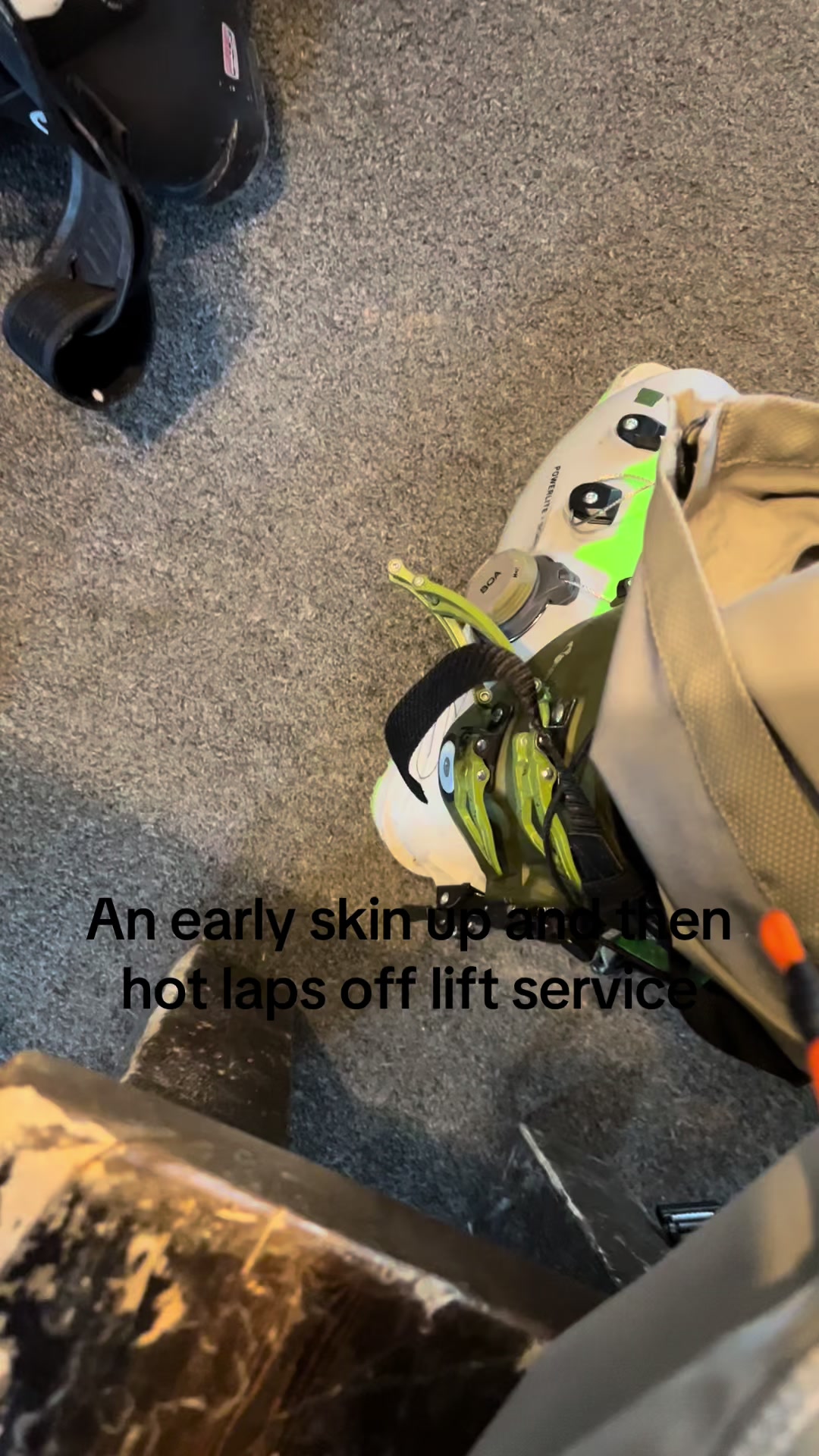 @JFK