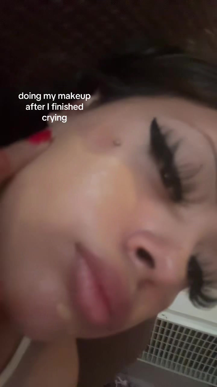 @𝐼𝓈𝒶 🎭