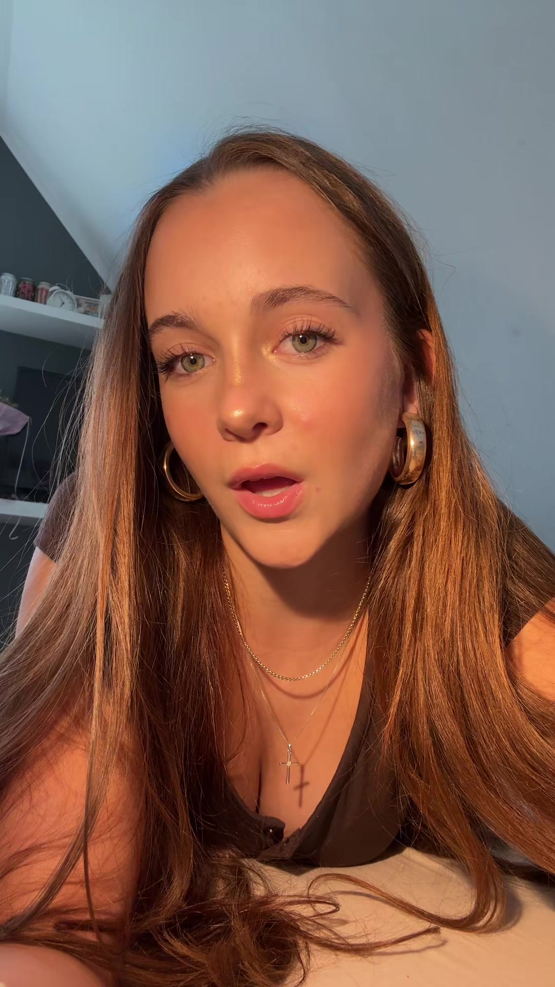 @HelloKira
