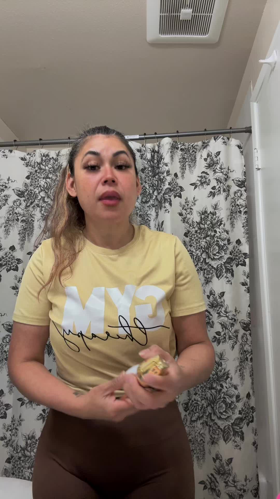 @Blingedbysonia