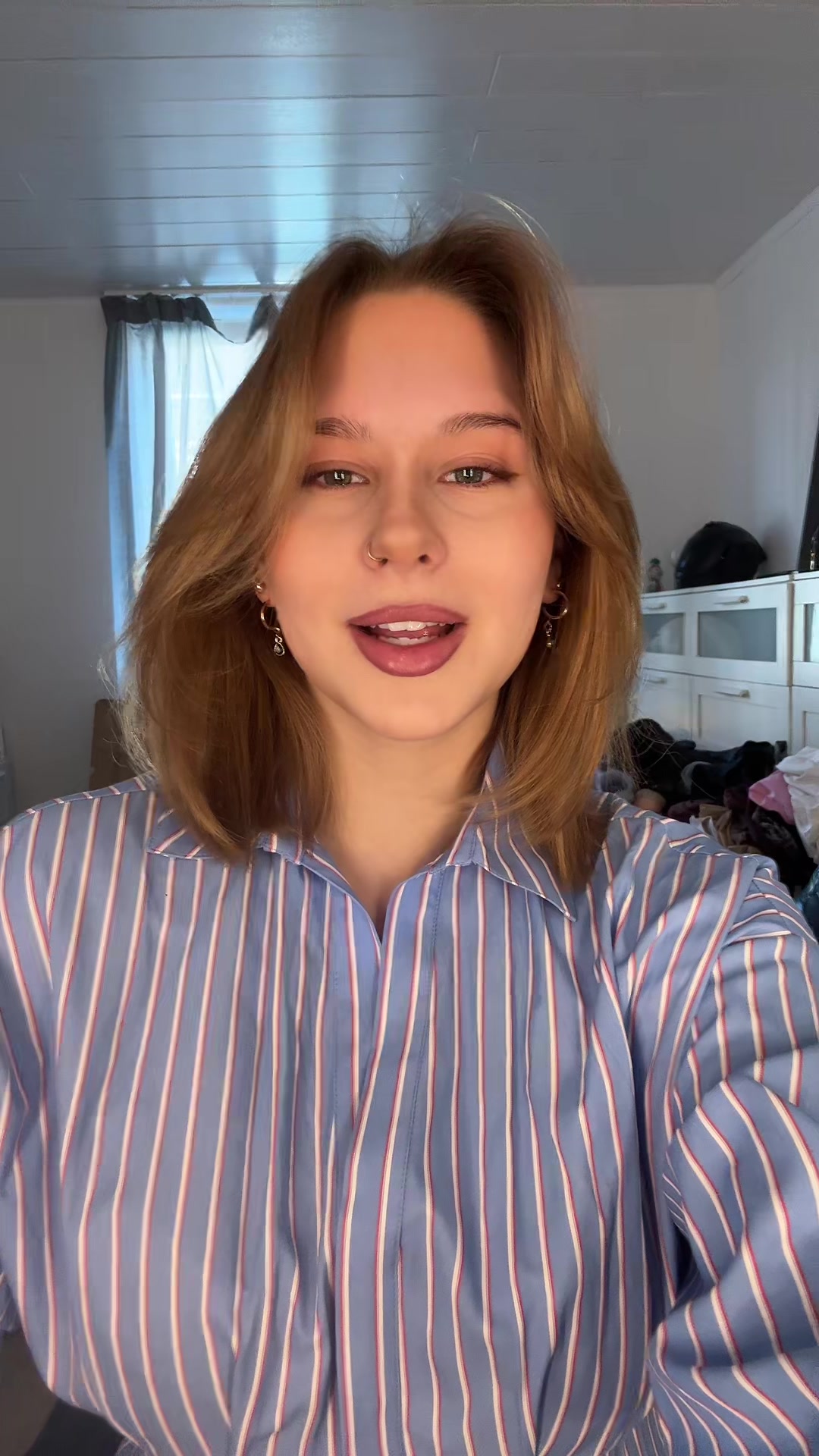 @Emi