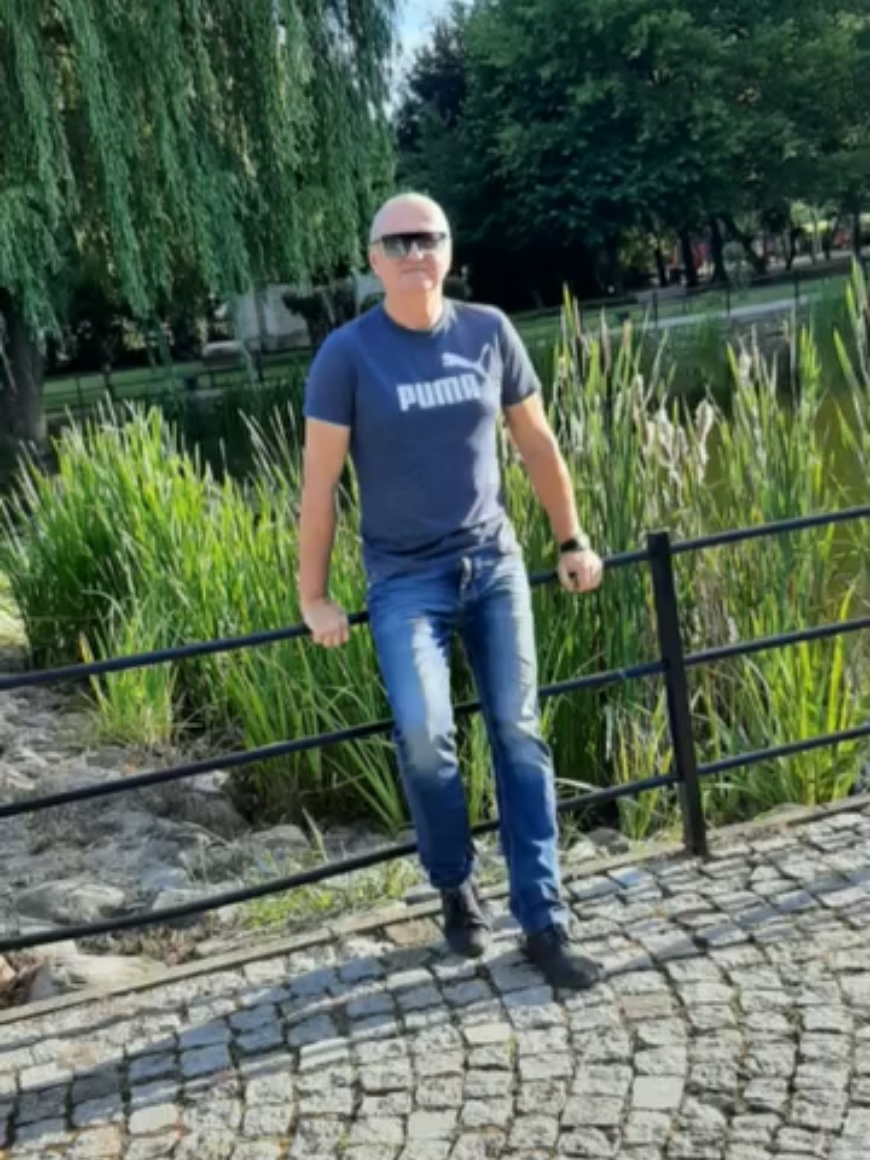 @Krzysztof W&oacute;jtowicz