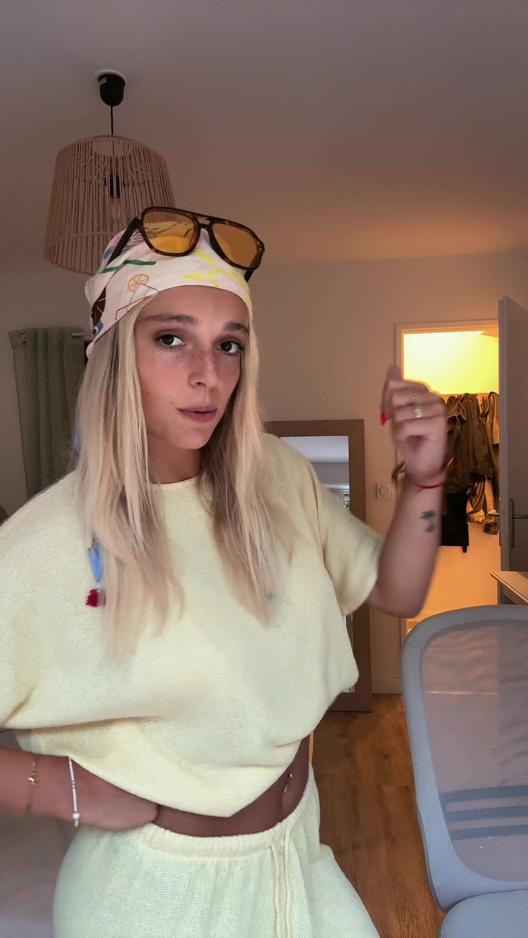 @AK