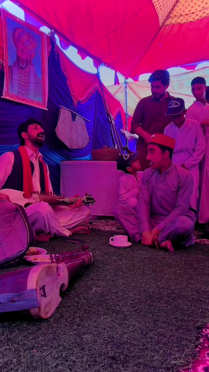 @🦅Faisal Comrade 🦅🚩