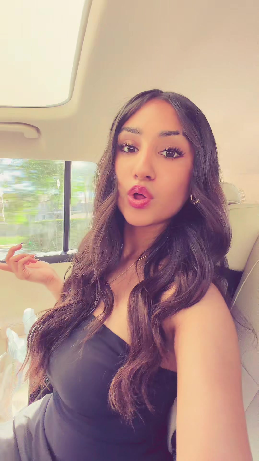 @reyvalicious