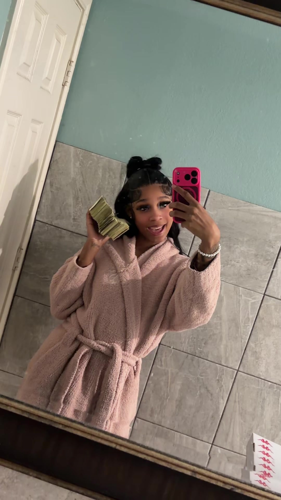 @Yaya🫦