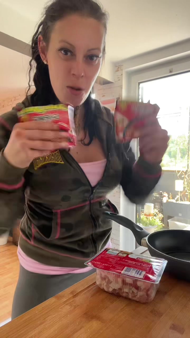 @triene_85