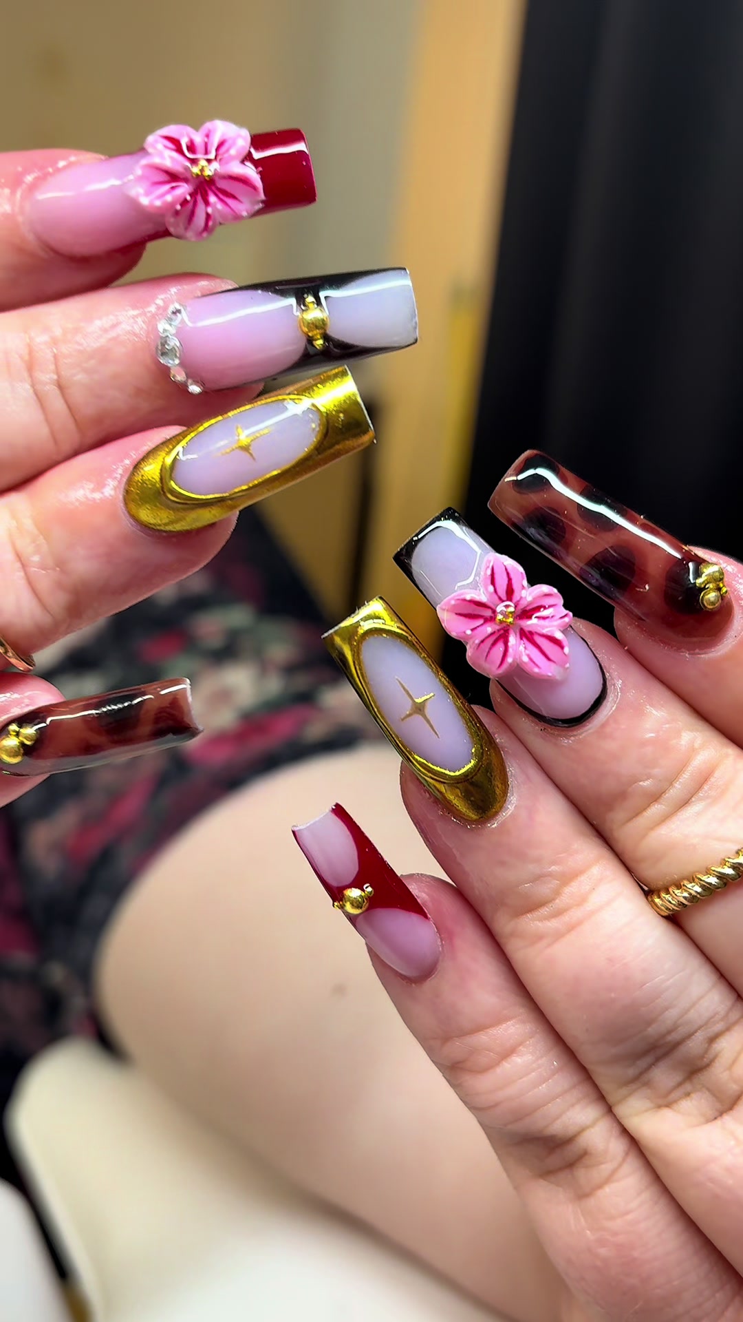 @NailsbyMc