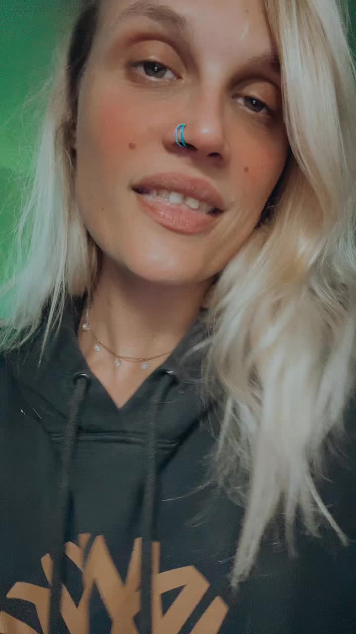 @Angry cupcake🧁💫