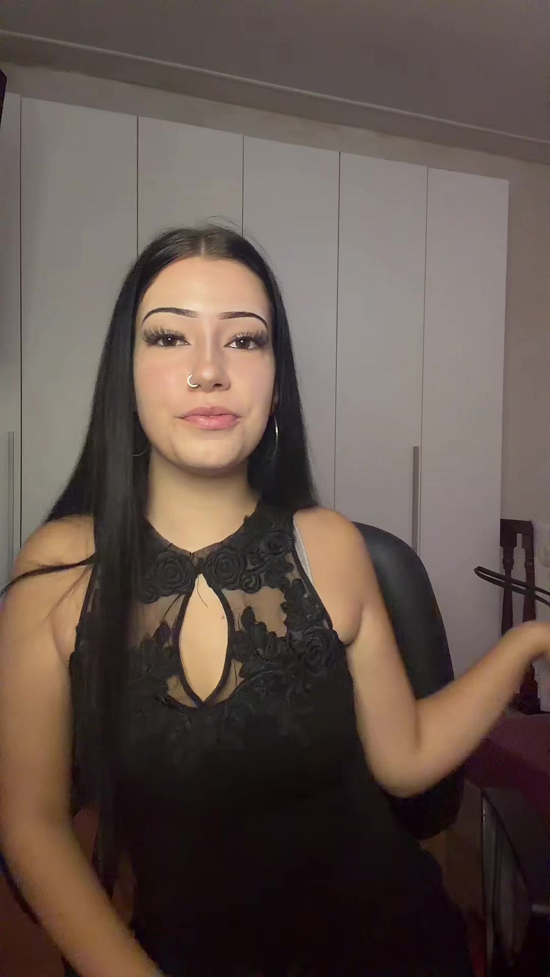 @rrebeccaarinii