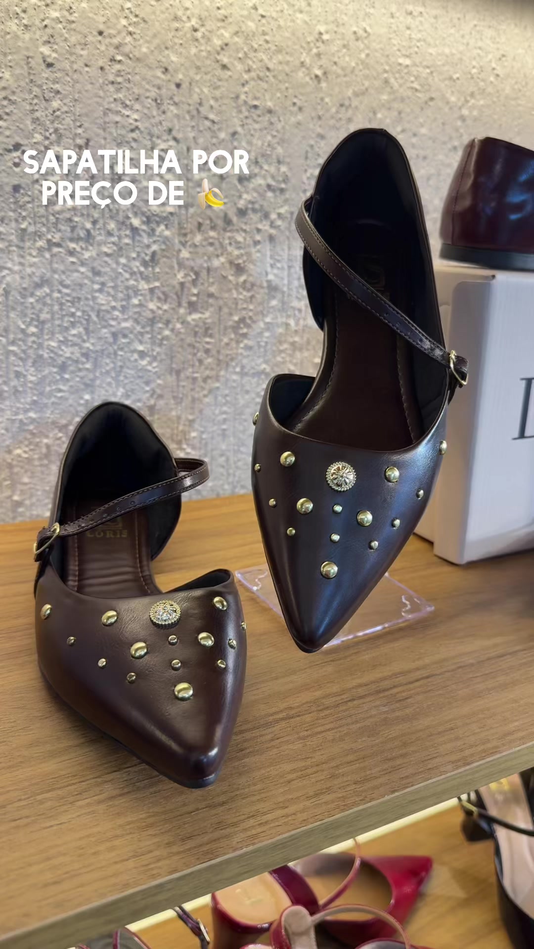 @L&oacute;ris Shoes