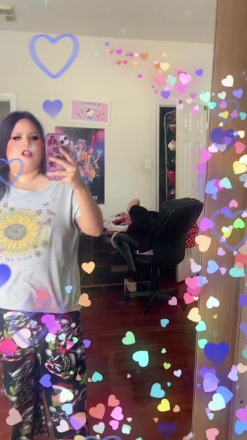 @Doreen and.Sass Queen👑🥰