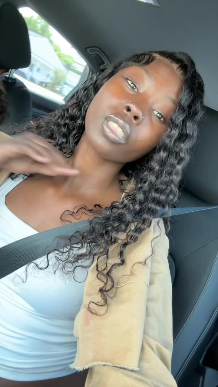 @Yohna | WIG INFLUENCER