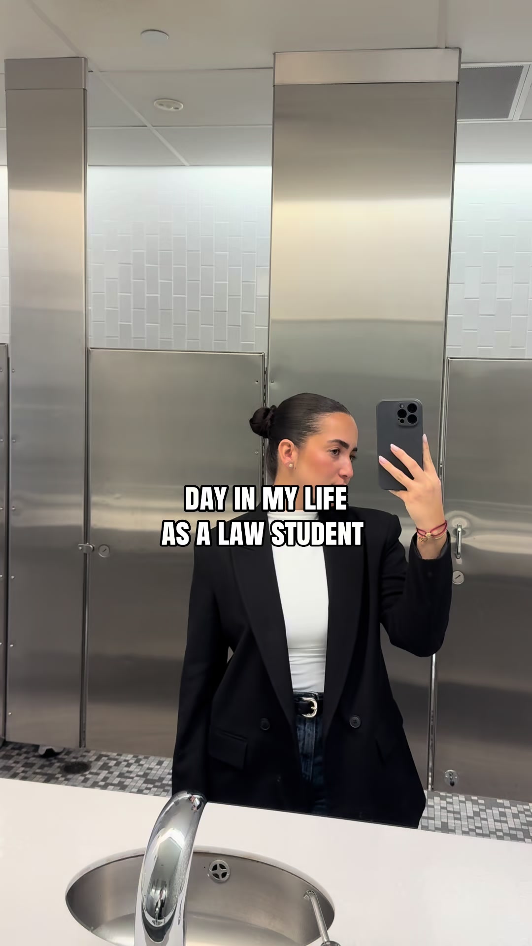 @eatsbynila