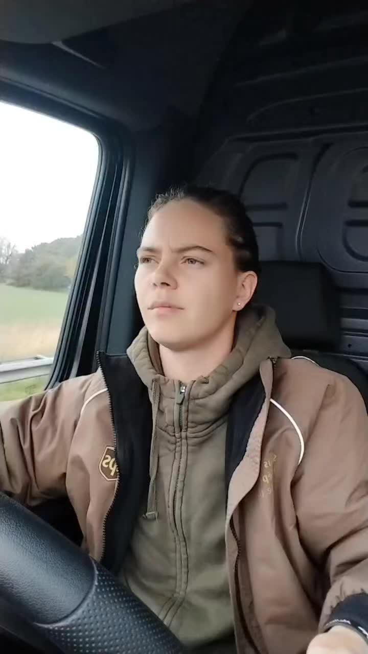 @Jo