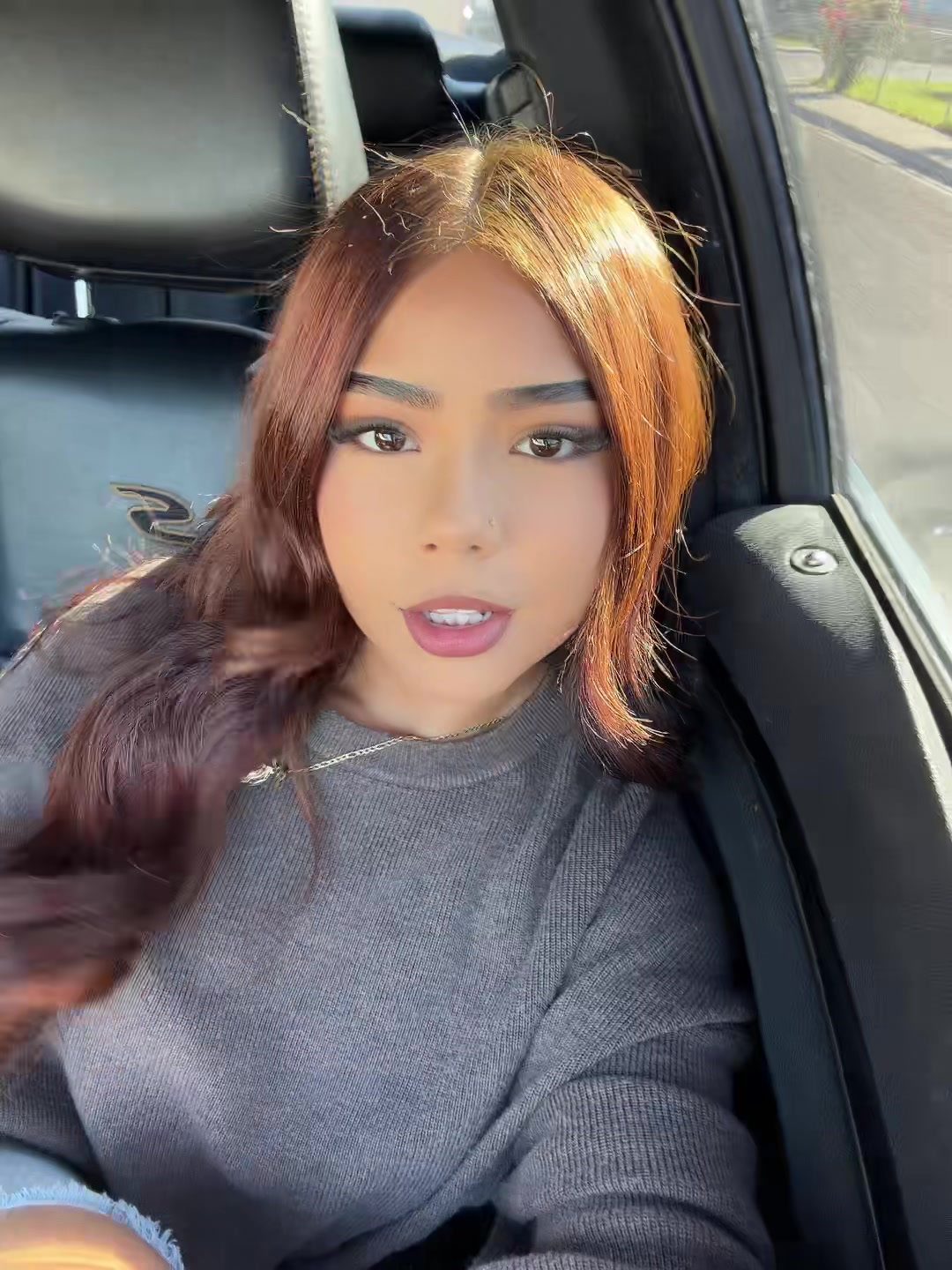 @⃟