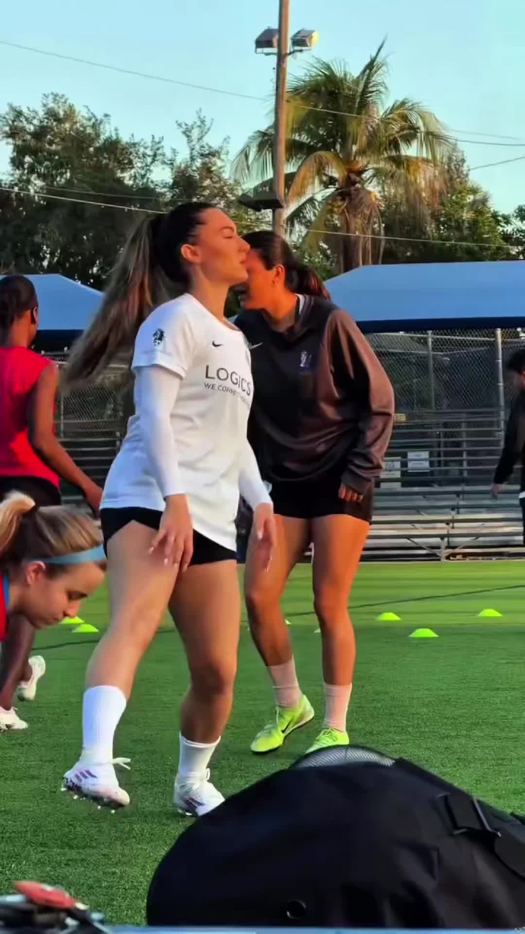 @Ishowrandom