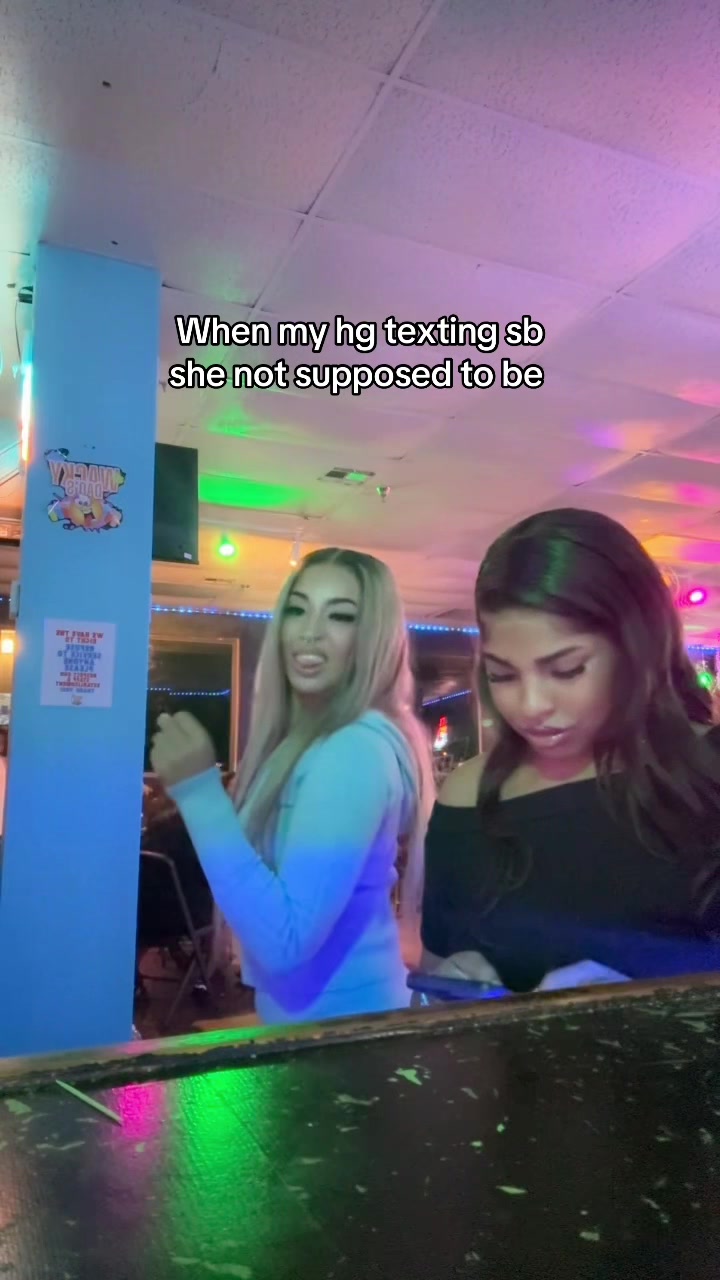 @NayXo._