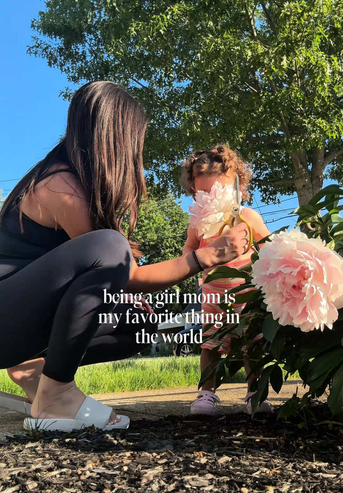 @rachael bel  |  mom style