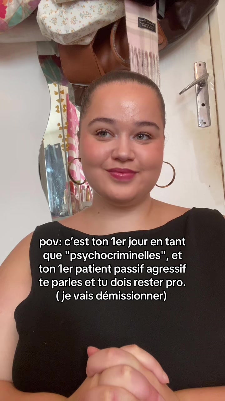 @𝑬𝒎𝒎𝒂 𝑹𝒂𝒗𝒆𝒏 ⏾