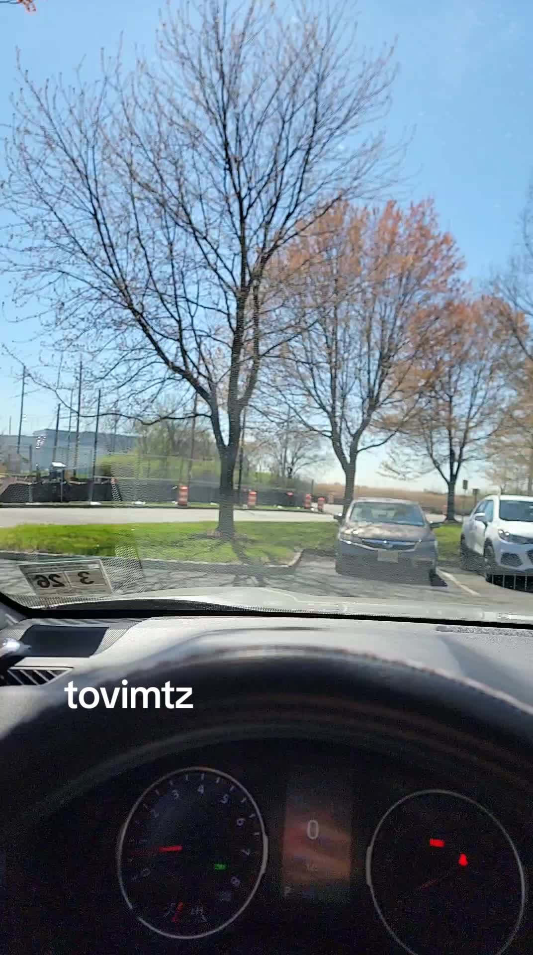 @Tovimtz