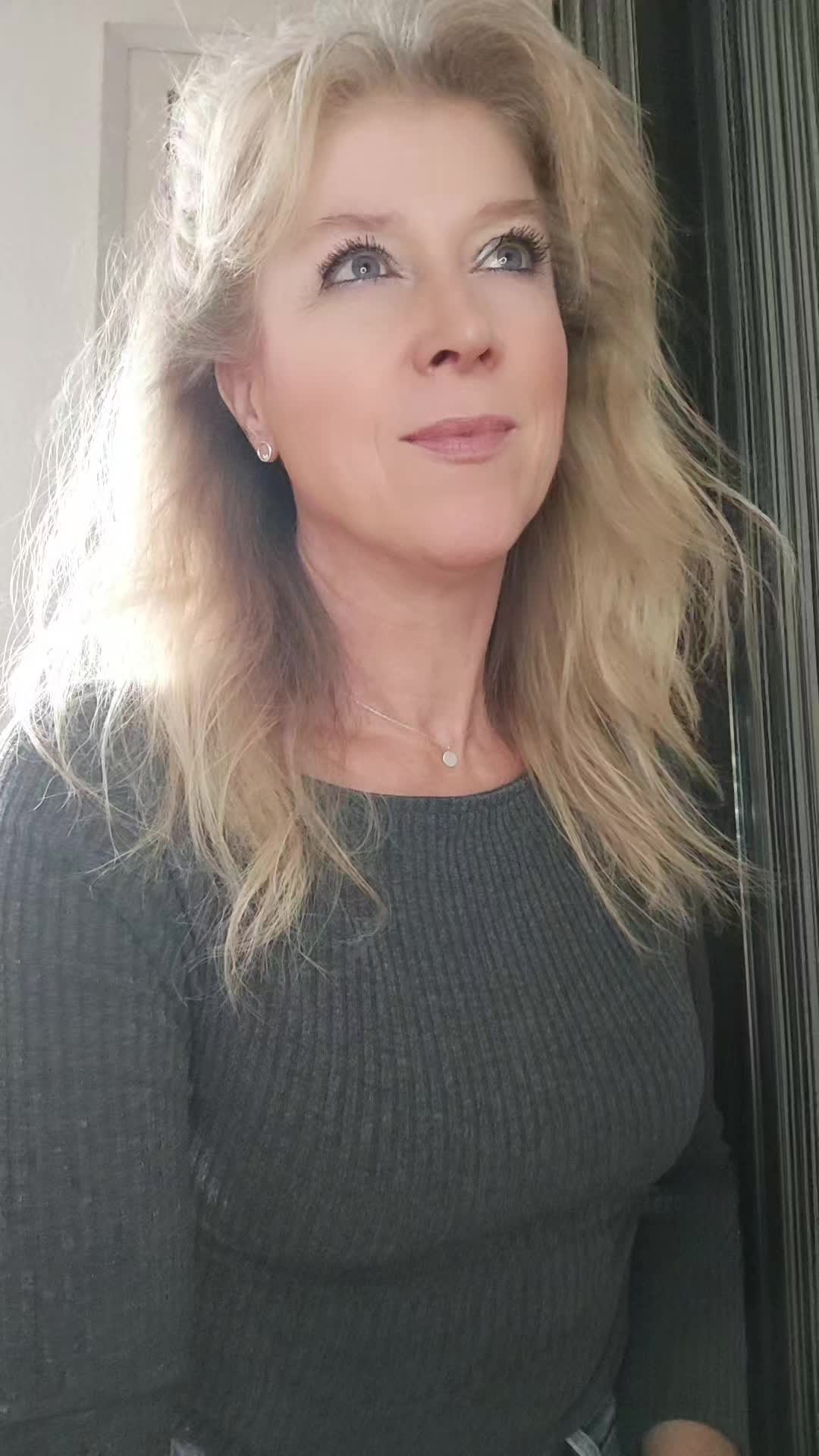 @MEL🌹