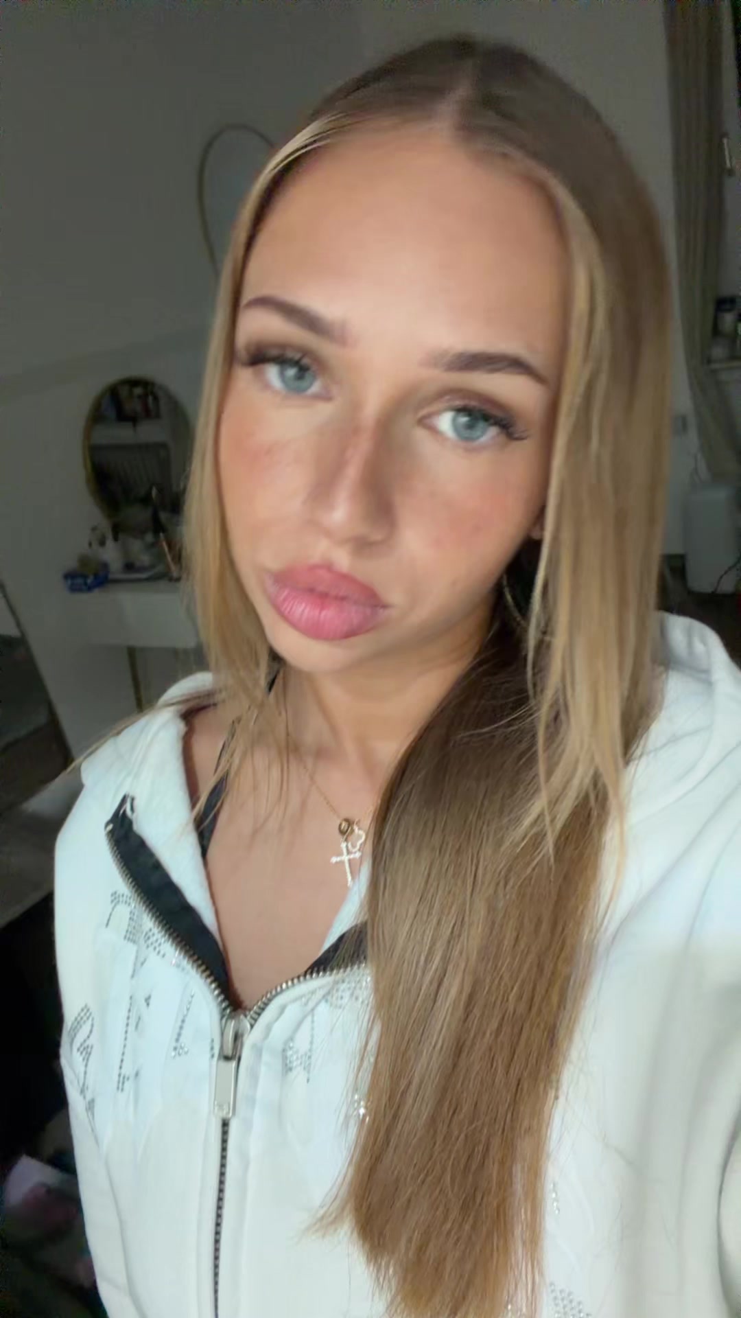 @Verena †