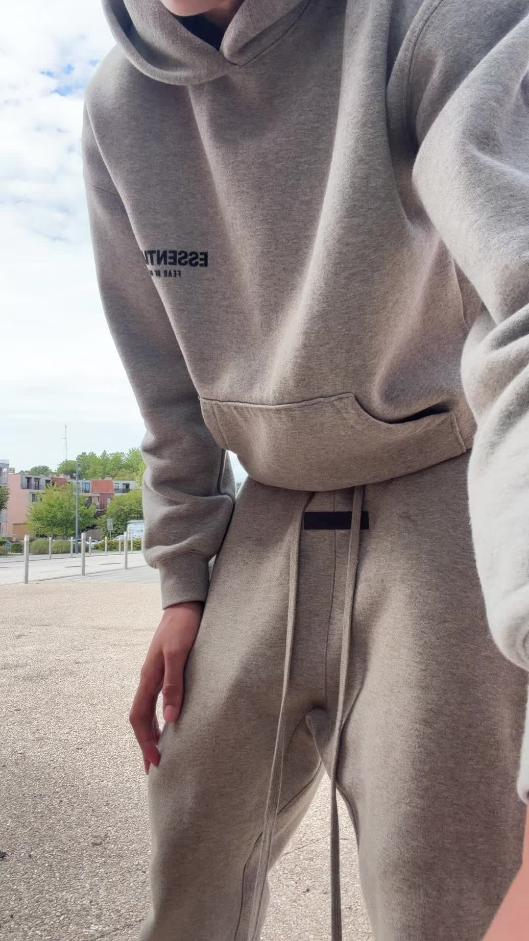 @R9B