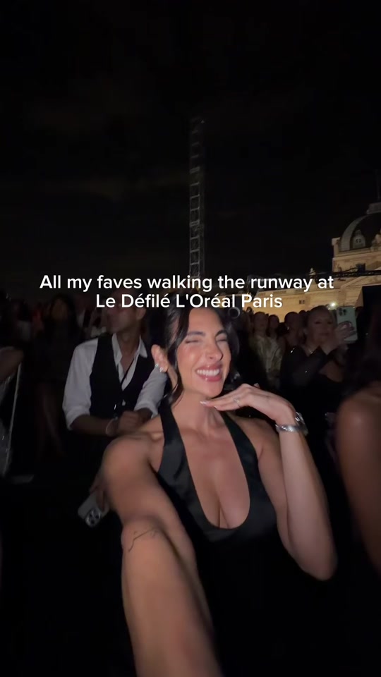 @Anna Nooshin