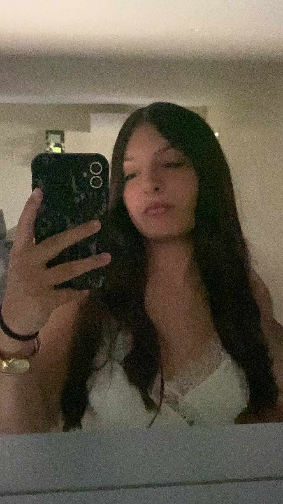 @🧸