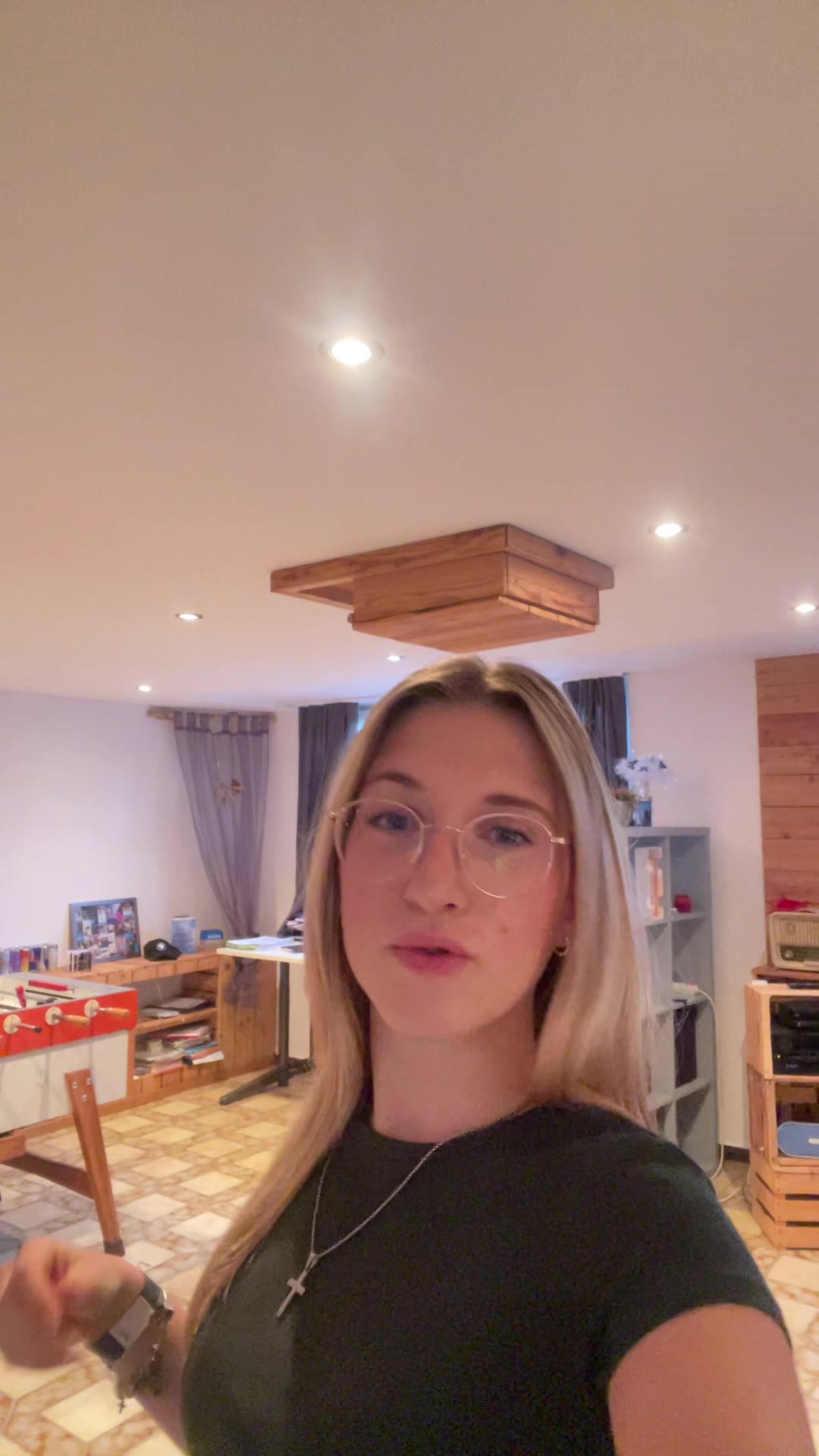 @lauraa