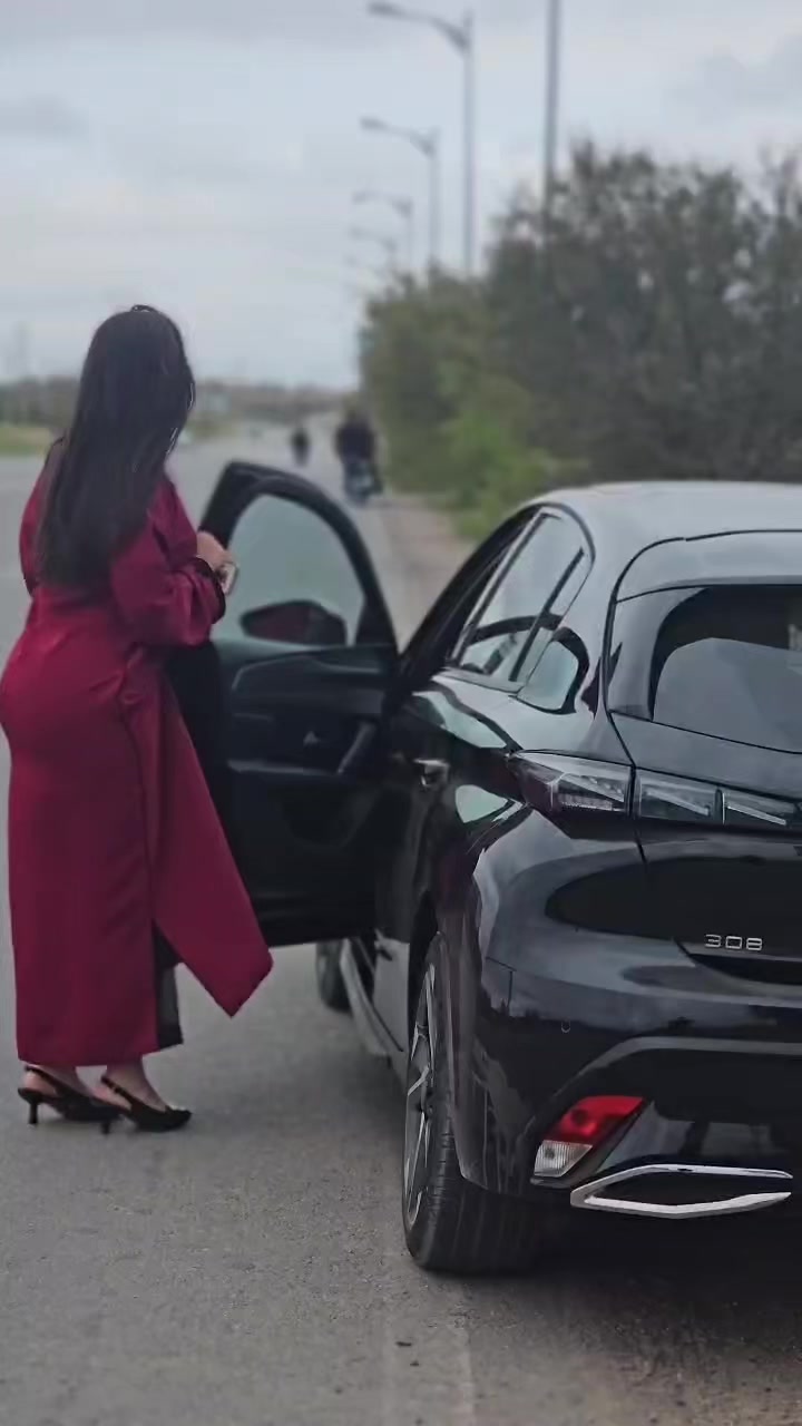 @Hajarita_ess