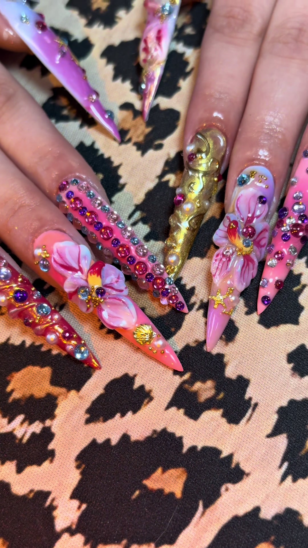 @the.nail.doll