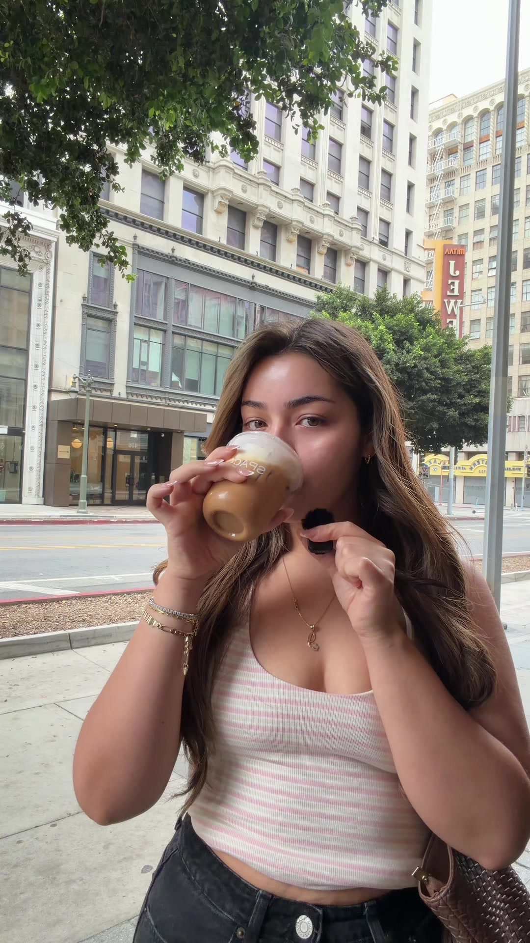 @Josselyn