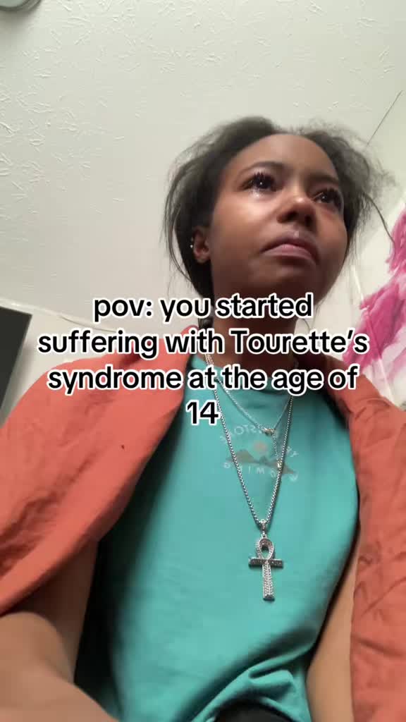 @Girl with Tourette&rsquo;s 🩷🌸