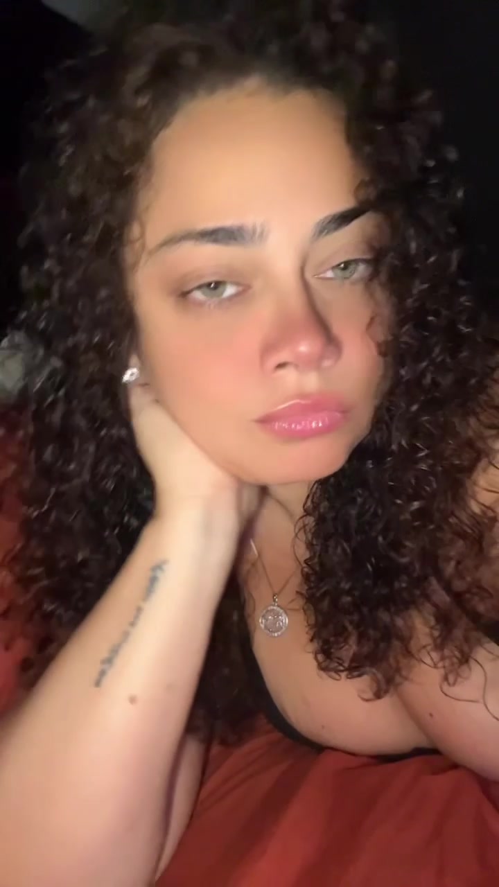 @Alii🖤