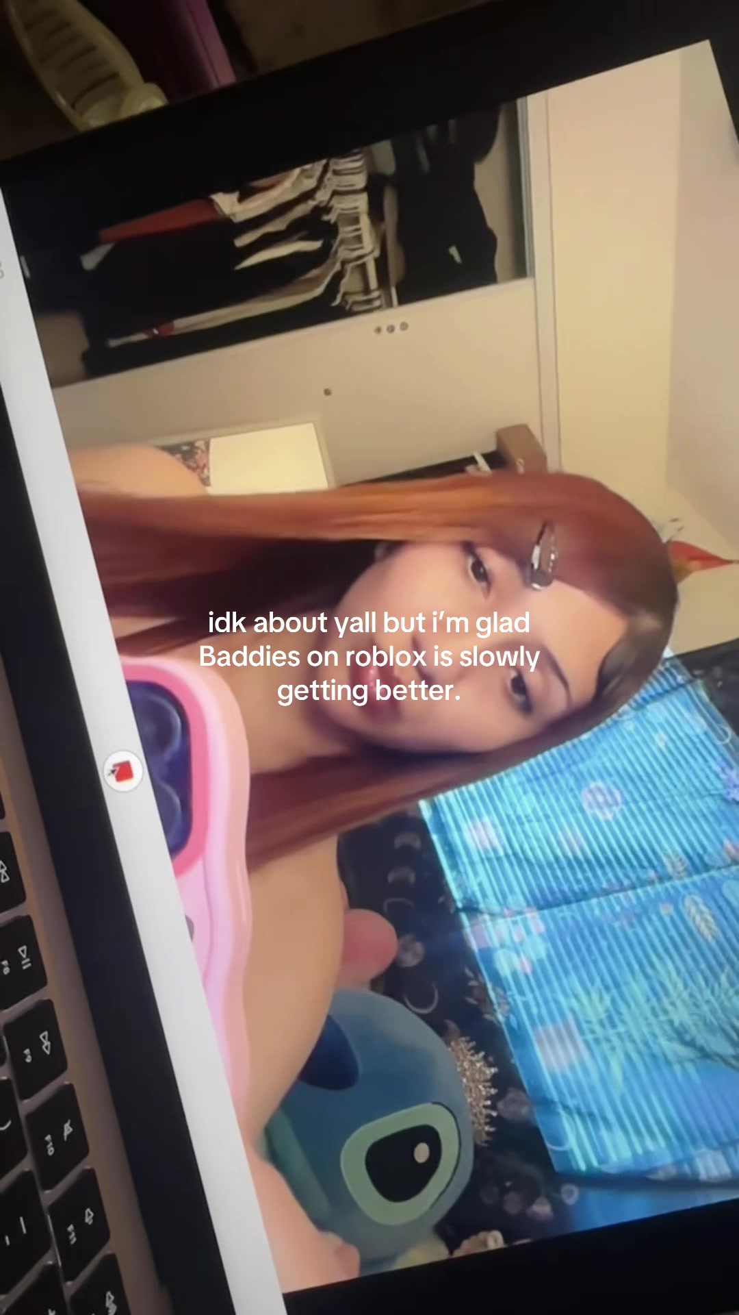 @👾
