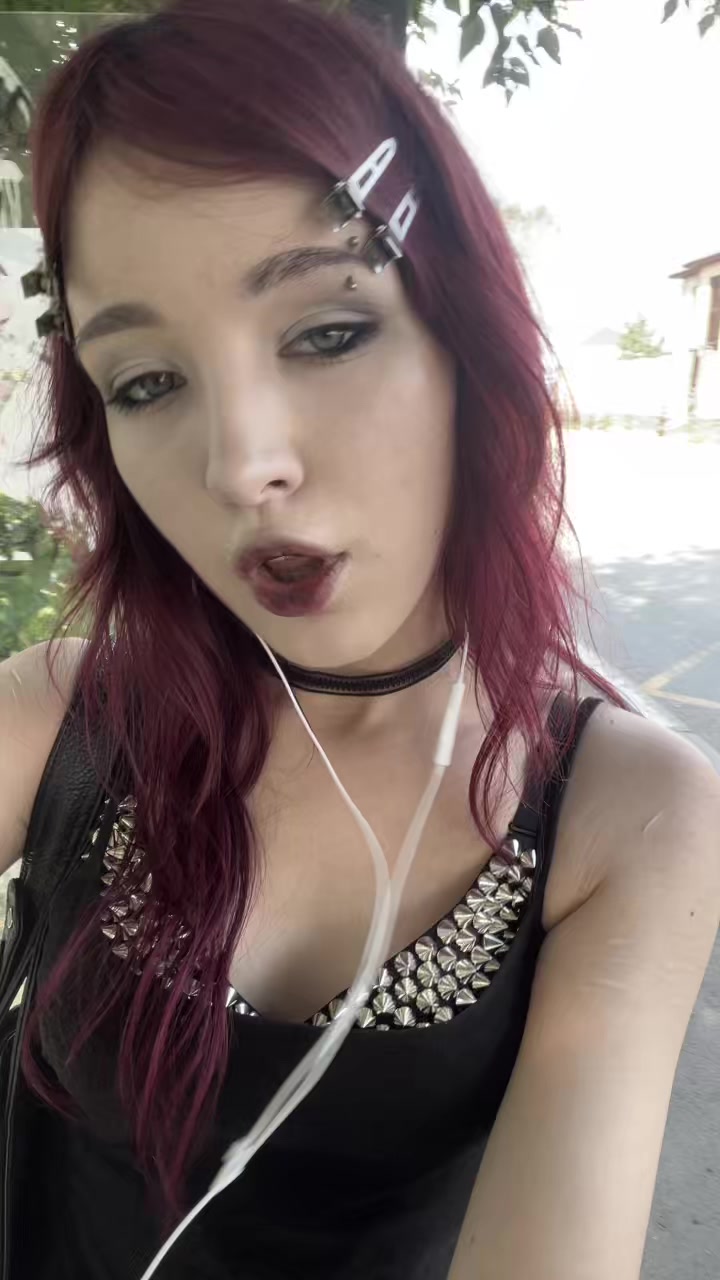 @Ʊ