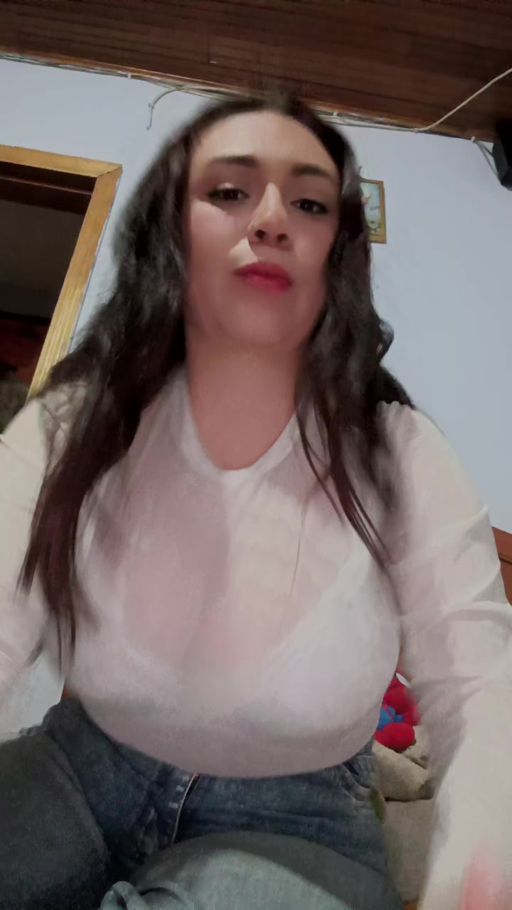 @🤩👩👦Angie Rueda🥰👼🏻👣