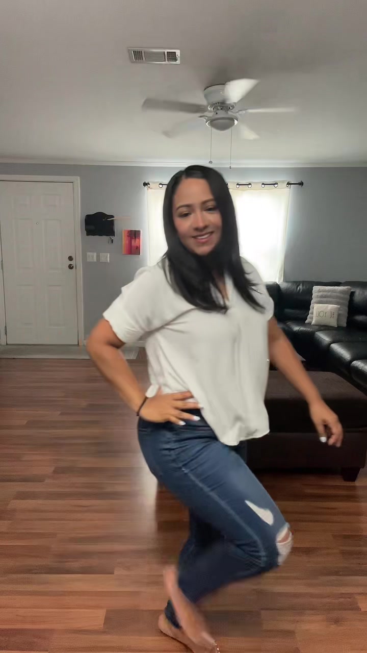 @LifeWithTheMunoz