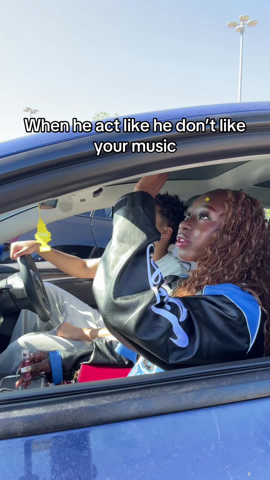 @Yas