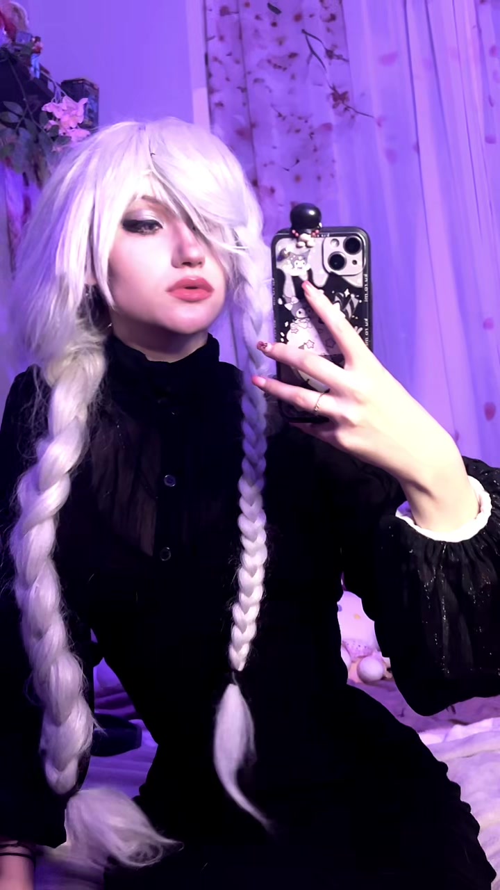 @𝑀𝑜𝓍_𝓍𝓎