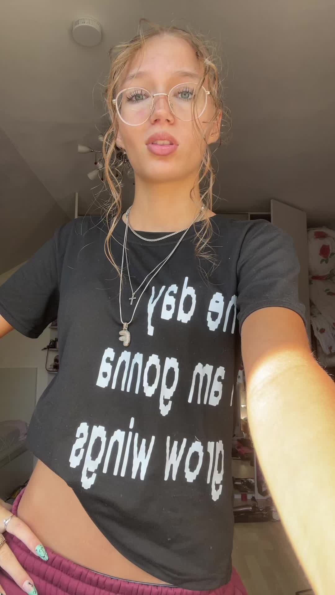 @iwanttobeSWAG