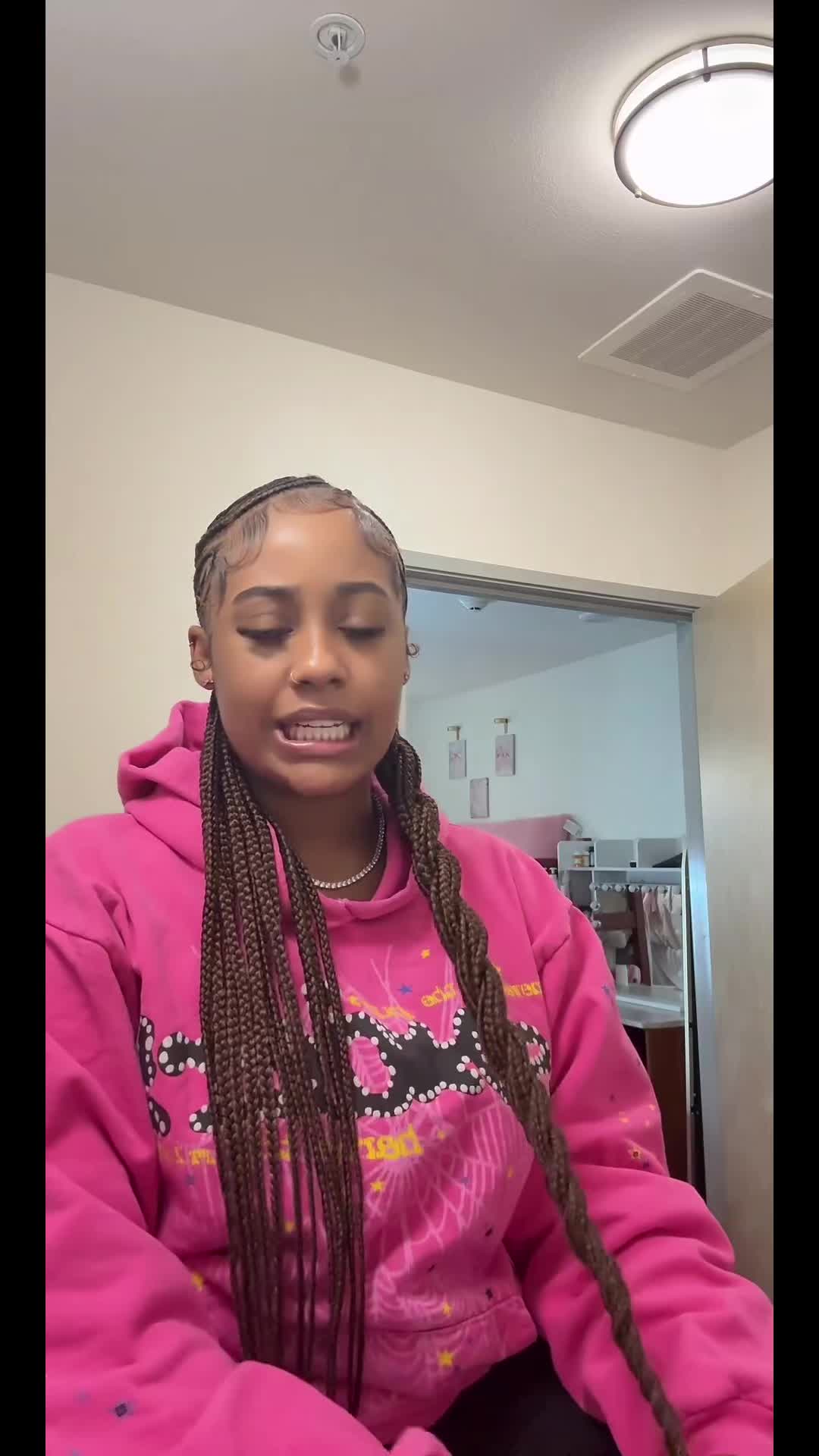 @millimillian